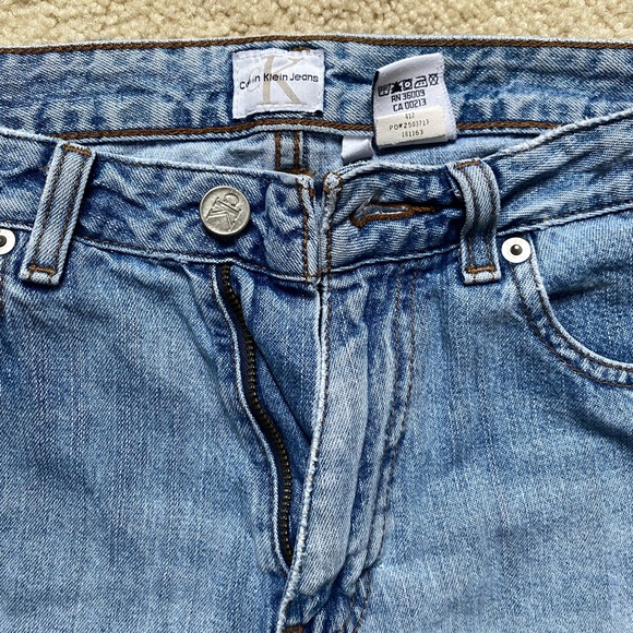 VINTAGE CALVIN KLEIN JEANS - Picture 2 of 3